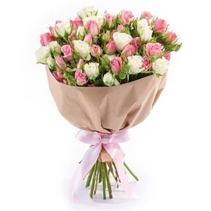 Gift and flower delivery in Hungary